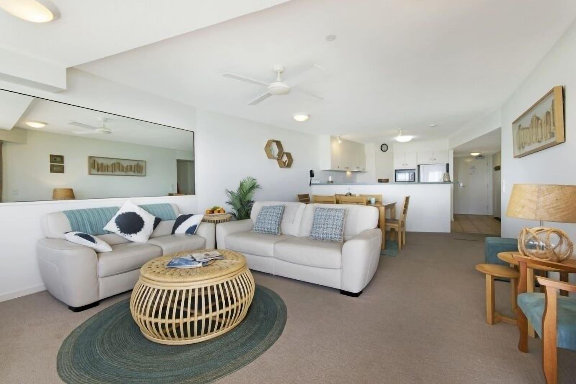 Riviere On Golden Beach Caloundra Exterior photo