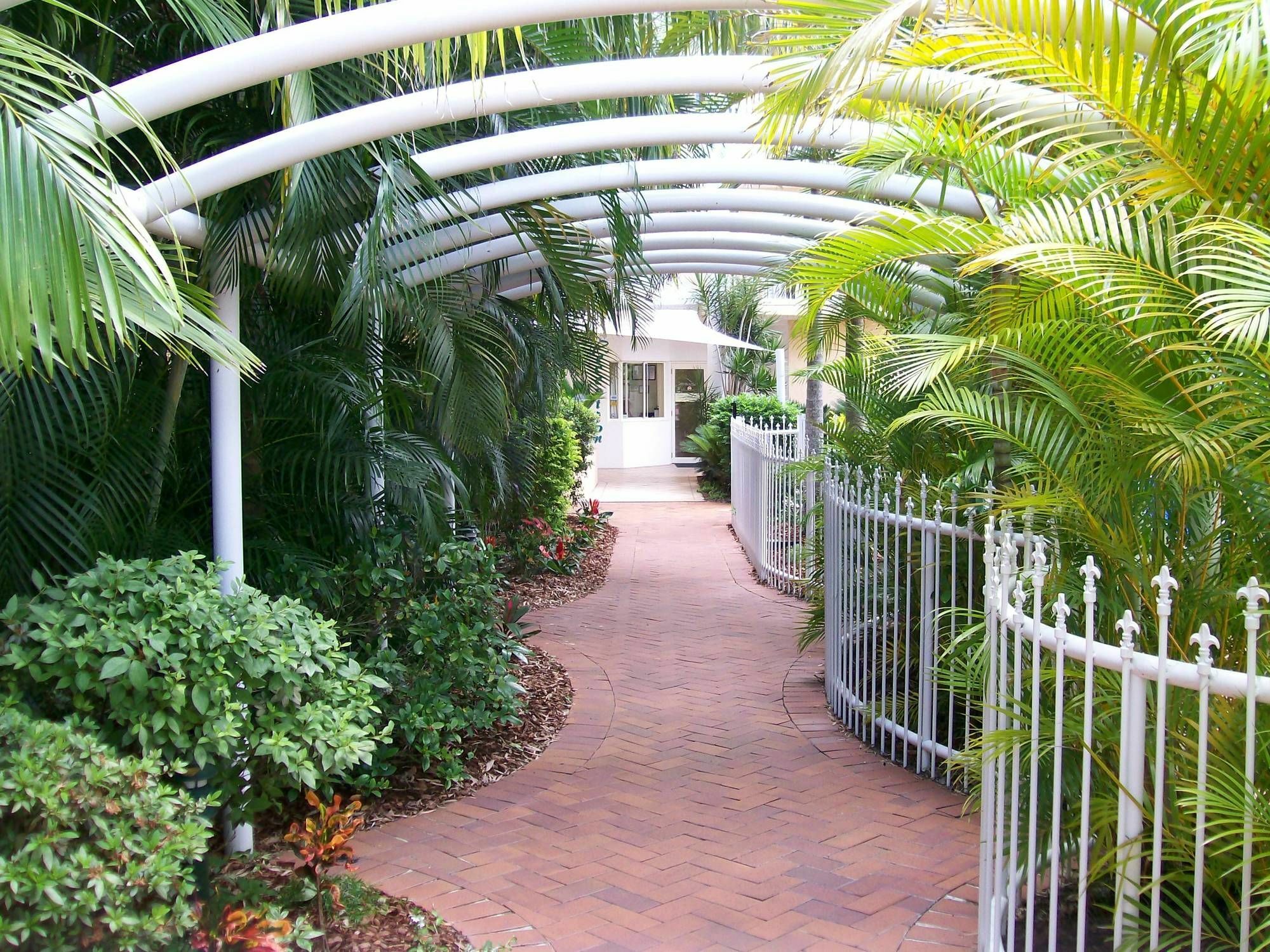 Riviere On Golden Beach Caloundra Exterior photo